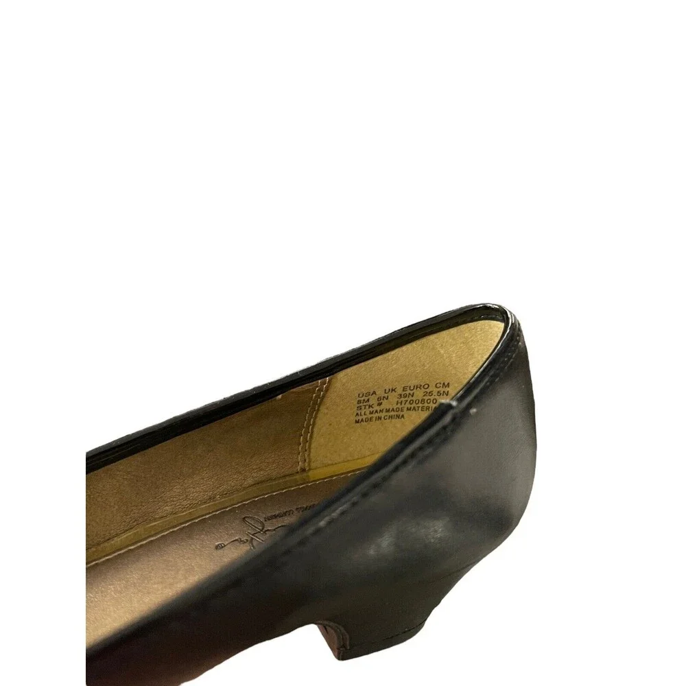 Hush Puppies Soft Style Women's 1/2” Dress Shoes Black Buckle Detail Size:8M
